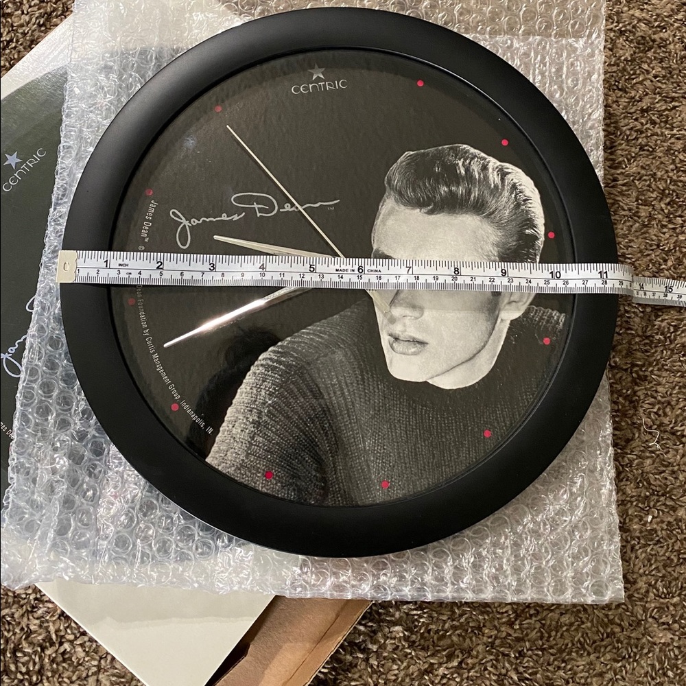 James dean clock